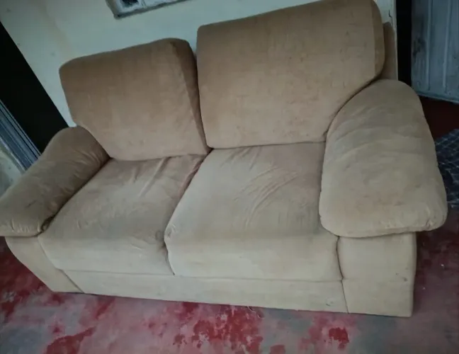 Sofá 2 lugares 