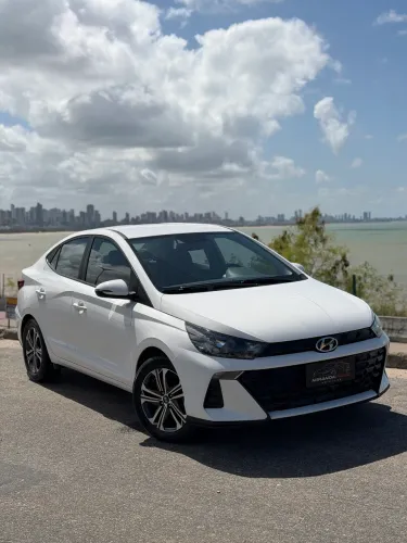 Hyundai HB20S Comfort Plus 1.0 TB Flex 12V AUT 2024