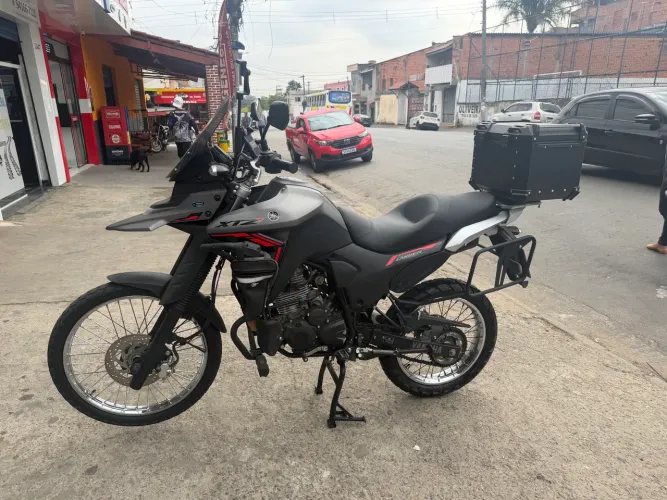 Lander 250 2025 com mais de 3k de acessórios 