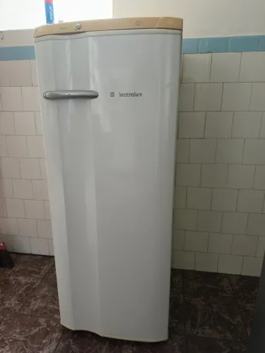 Geladeira Electrolux