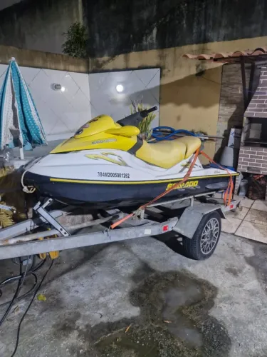 Jet Ski Sea-Doo GTI 2005 - 3 lugares