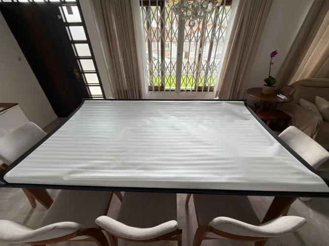 Tela de projeção para projetor 2,10x1,50 (NOVA)