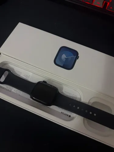 Apple Watch Series 9 GPS 41mm (Midnight) - Excelente estado!