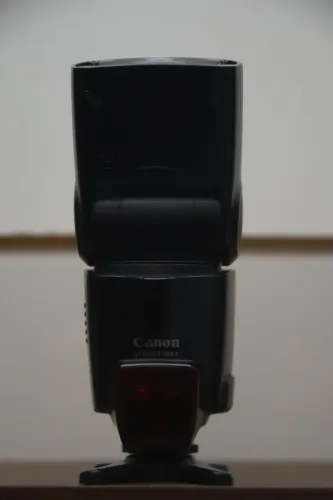 Flash Canon Speedlite 580EX - Funcionando Perfeitamente + Pezinho / Suporte