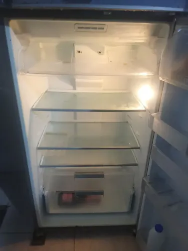 Vende se geladeira ge 