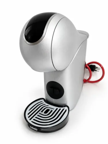 Cafeteira Nescafé Dolce Gusto Genio S Touch Prata 110V - Pouco Uso, Caixa Original