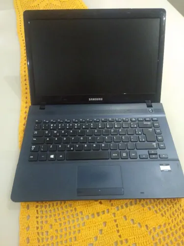Notebook Samsung NP275E4E