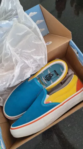Tênis Vans Slip-On The Simpsons Azul/Amarelo