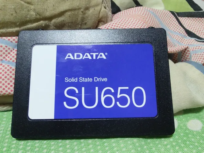 SSD 256 gb ADATA SU 650