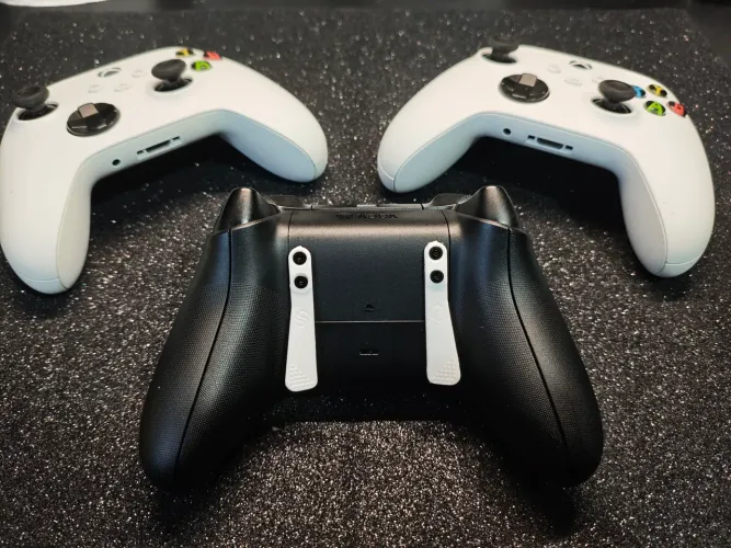 Controle Xbox séries S/X - Original C/ analógico Hall Effect e Peddles - aceito seu usado