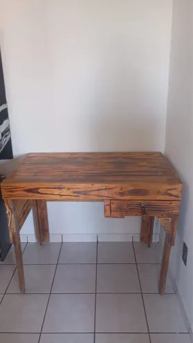 Mesa de escritório