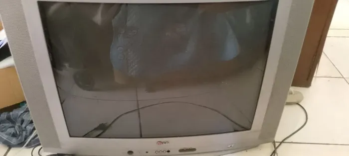 Tv de tubo e dvd 
