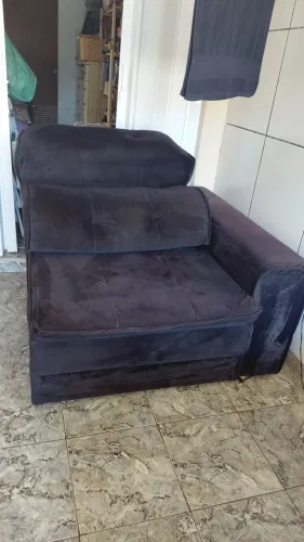 Sofá retrátil preto
