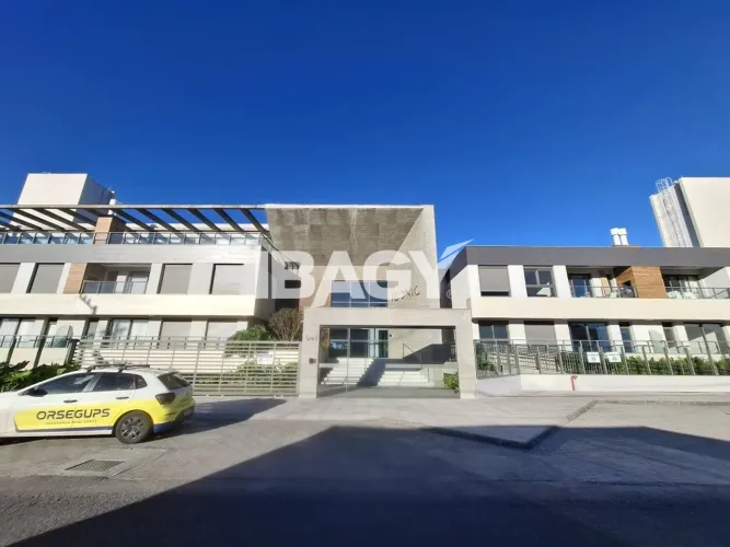 Excelente Apartamento 2 dormitório(s) em Morro das Pedras - Florianópolis