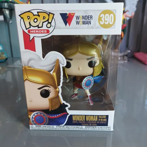 Funko pop Wonder Woman 390
