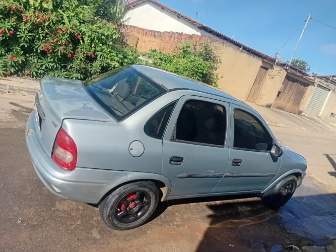 Chevrolet Corsa Sedan 1.0 MPFI 8V 71cv 4P 2003