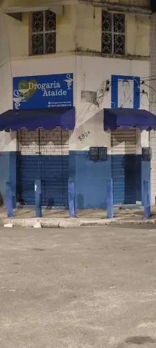 Aluga-se excelente ponto de comércio de esquina no prado