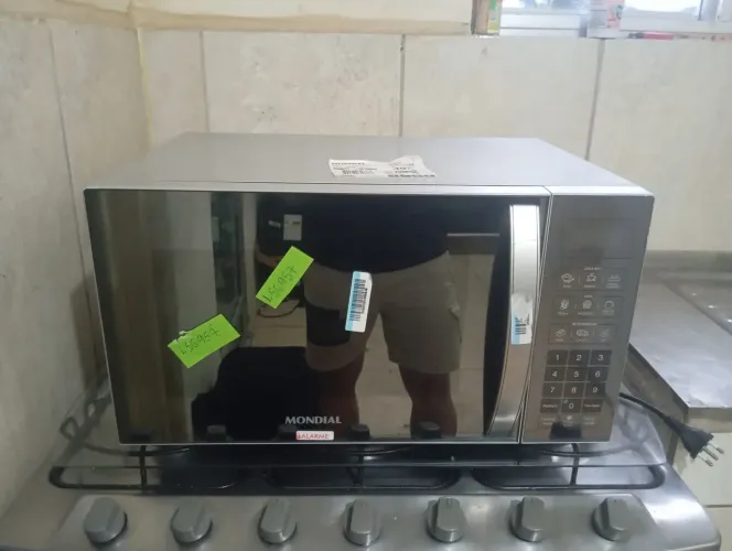 Microondas 34L mondial