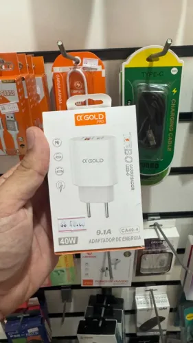 Fonte 9.1A  entrdas USB e USB-C - 40w