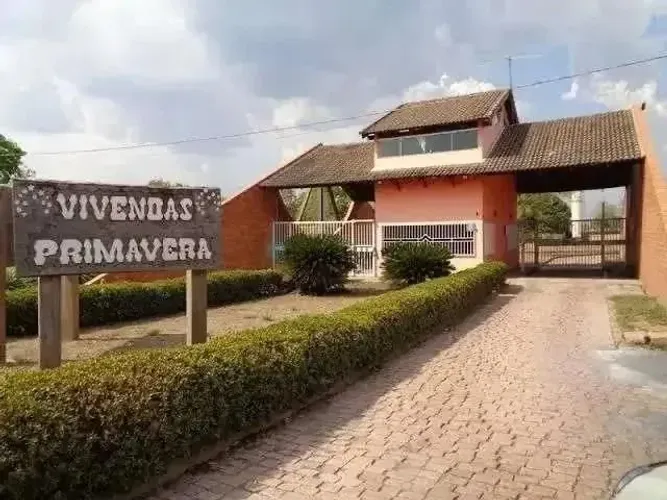 Vendo um terreno no condomínio vivendas primavera Cuiabá - MT