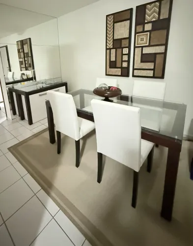 Sala de Jantar Completa - Mesa + 4 Cadeiras + buffet