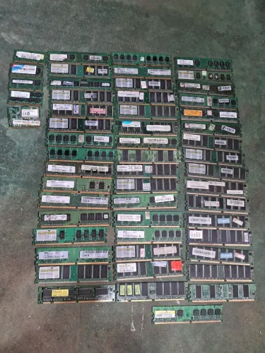 Vendo 54 memórias ddr2 a grande maioria por R$500
