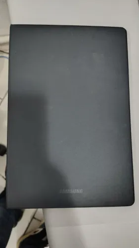 Tablet seminovo com película