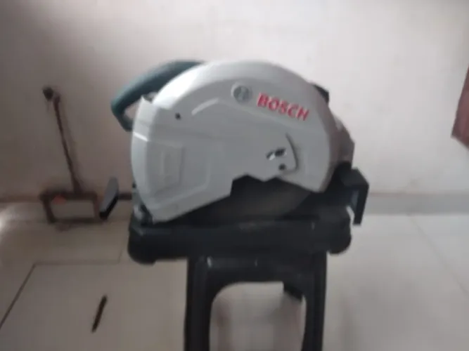 Maquina Policorte