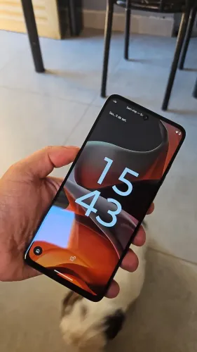 Z FLIP 5 512GB / MOTO G15