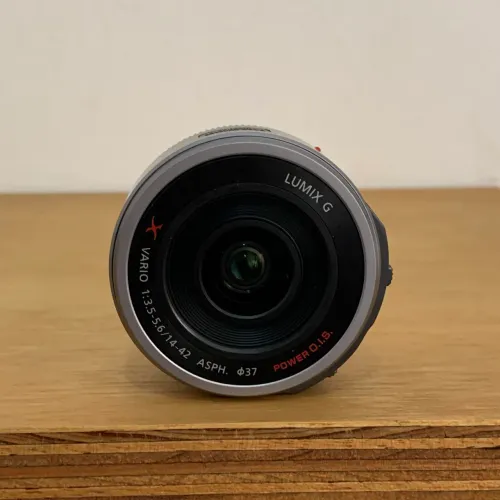 Lente Panasonic Lumix 14-42mm Pancake