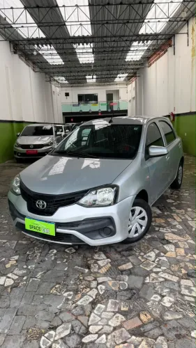 Toyota Etios X 1.3 Flex 16V 5P Mec. 2019