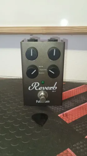 Fuhrmann Reverb RV-1 | Pedal de Reverb