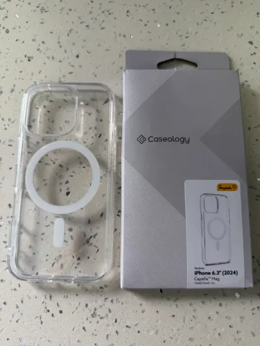 Capa iPhone 16 Pro Caseology