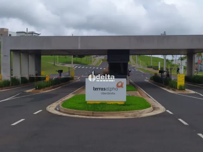Terreno em condomínio disponível para venda bairro Granja Marileusa em Uberlândia-MG
