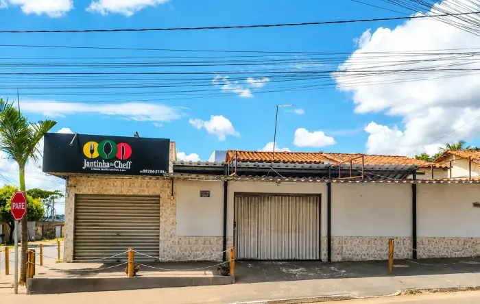 *CASA À VENDA EXCELENTE LOCALIZAÇÃO EM SENADOR CANEDO!*