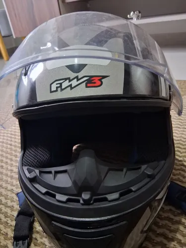 Capacete fw3