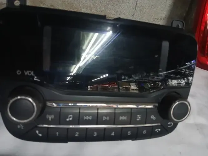 Rádio original/central multimídia para o veículo Ford Ka compatível com modelos 2015