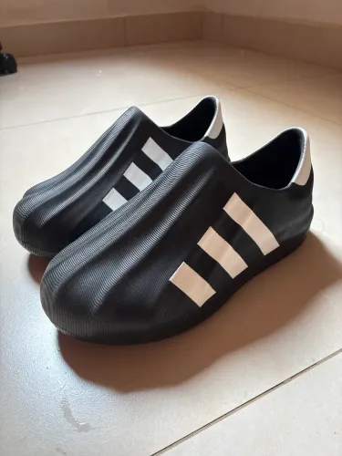 Tênis adidas- Adifom