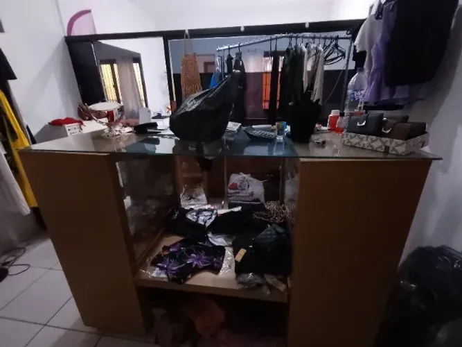 Balcão expositor para loja 