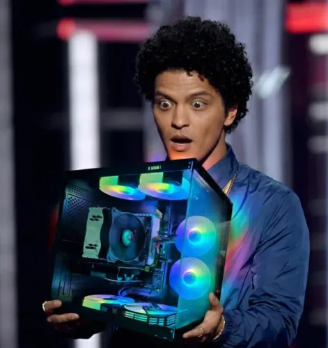PC Gamer do Mars Impressionado