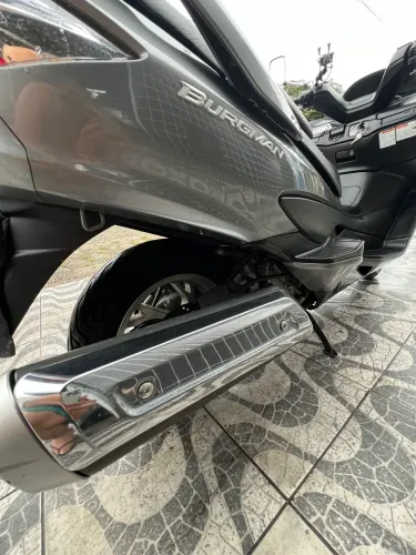 Burgman 400 Impecável 