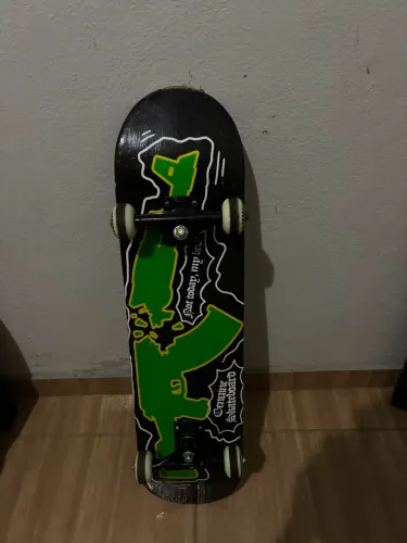 Skate montado Usado 2x