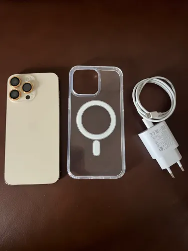 VENDO OU TROCO IPHONE 14 PRO MAX 512 Gb $= 3.199,00 reais 
