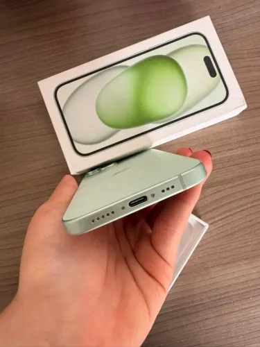 iPhone 15 128 GB
