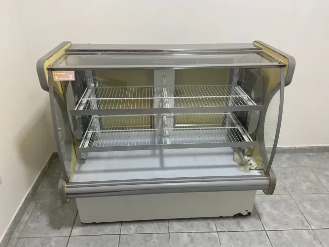 Balcão Refrigerado 1,25mt - Polofrio Branco Ideal para exposição