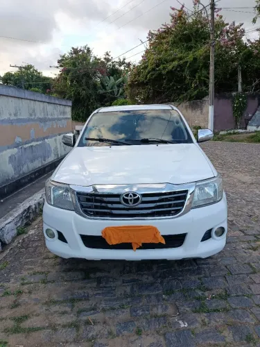 Toyota Hilux CD SRV 4X4 2.7 Flex 16V Aut. 2013