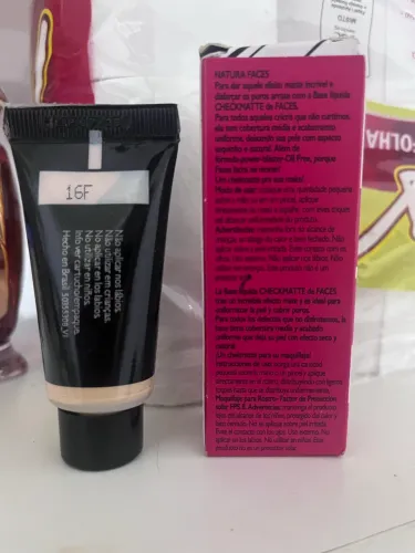 Base faces natura