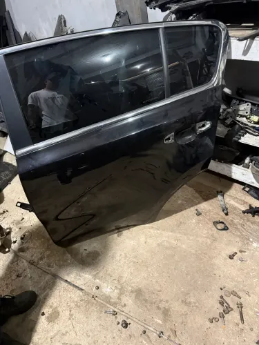 Porta esquerda traseira Sportage 2020