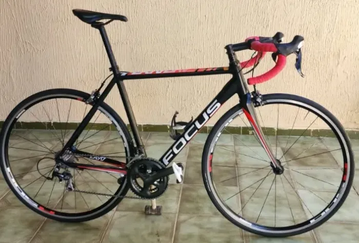 Speed Focus Cayo, 54, Shimano 105/Tiagra 2x10, conservada.