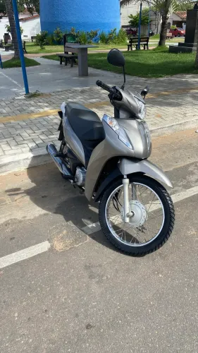 HONDA BIZ 110i 2022 - SEMINOVA  